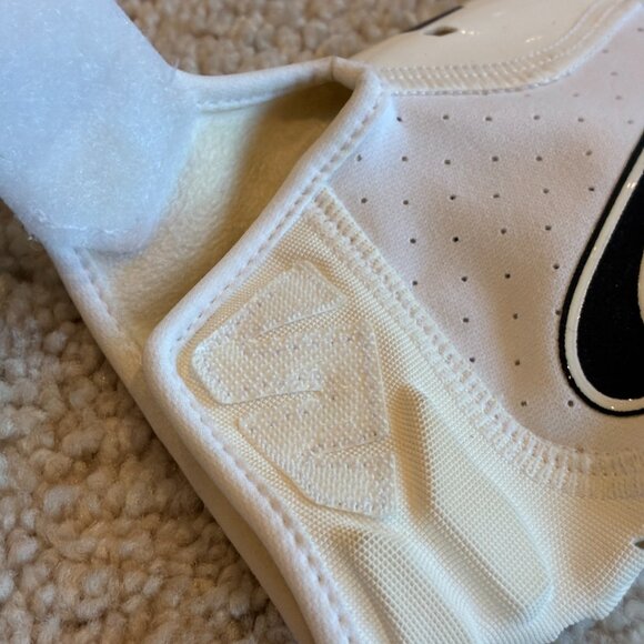NWOT Nike Vapor Football Lacrosse Grip Gloves - Picture 5 of 7